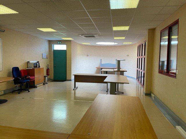 Office in Chalon-sur-Saône for sale - Interior Photo - Image 3 of 8