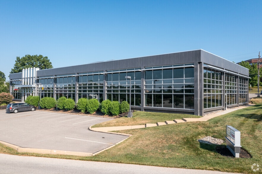 580 W Germantown Pike, Plymouth Meeting, PA à louer - Photo principale - Image 1 de 13