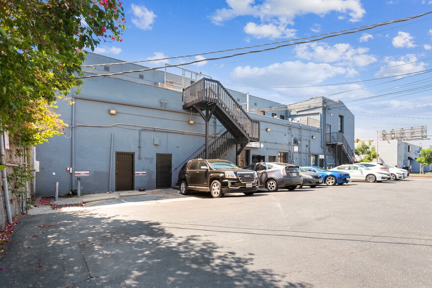 1900-1912 Westwood Blvd, Los Angeles, CA for lease - Building Photo - Image 3 of 5