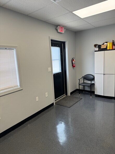 181 Fayetteville St, Winston-Salem, NC à louer - Photo du bâtiment - Image 3 de 10