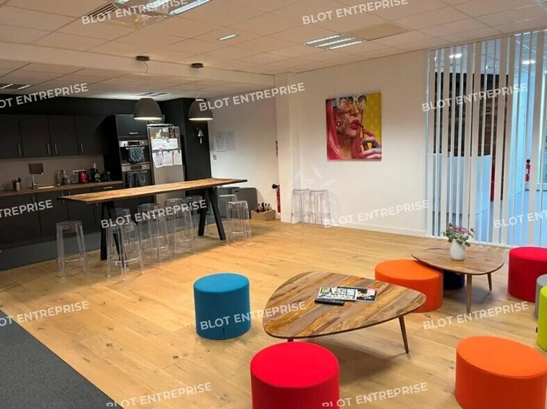 Bureau dans Saint-Herblain à vendre - Photo intérieure - Image 3 de 15