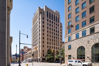 Plus de détails pour 77 Monroe Center St NW, Grand Rapids, MI - Bureau, Bureau/Commerce de détail à louer