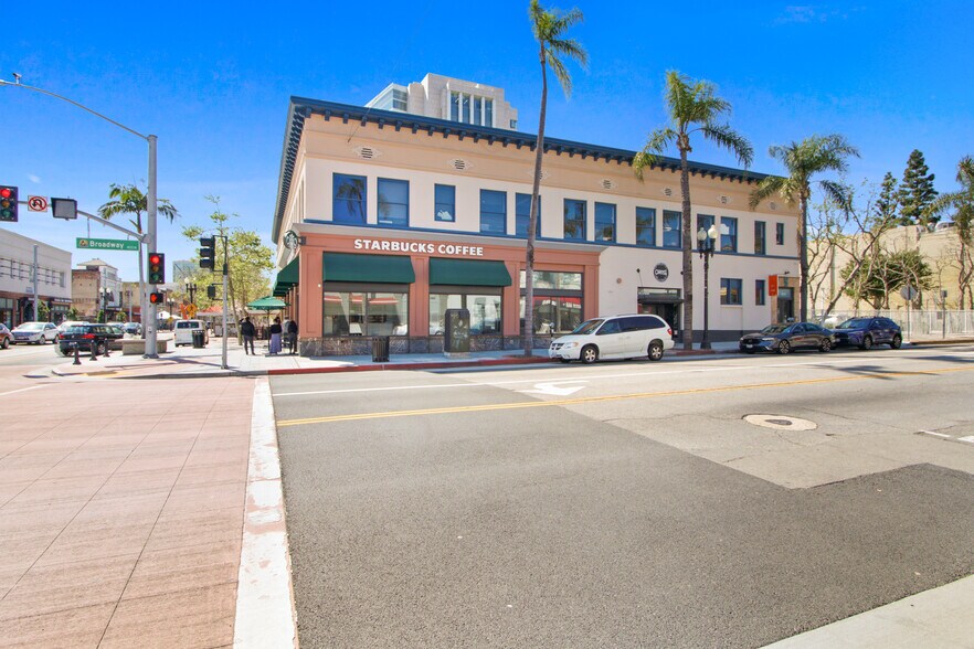 400 N Broadway, Santa Ana, CA à louer - Photo du bâtiment - Image 2 de 3