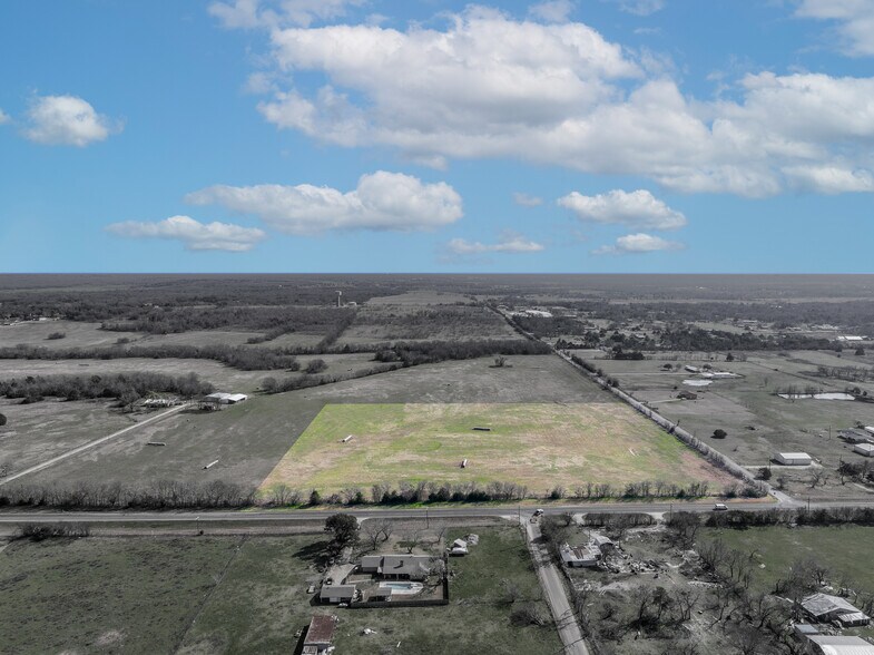 8378 Farm to Market 2728, Terrell, TX à louer - Photo du bâtiment - Image 3 de 15