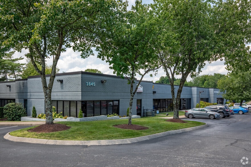1645 Murfreesboro Rd, Nashville, TN for lease - Building Photo - Image 1 of 10