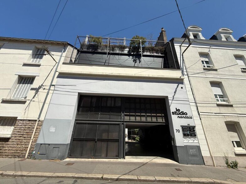 70 Rue De Coulmiers, Nantes à vendre - Photo du bâtiment - Image 1 de 19