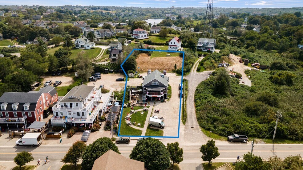 85 Ocean Ave, New Shoreham, RI à vendre - Photo du bâtiment - Image 3 de 32