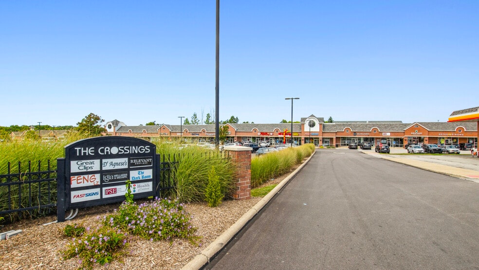 1000-1100 E Royalton Rd, Broadview Heights, OH for lease - Building Photo - Image 2 of 8