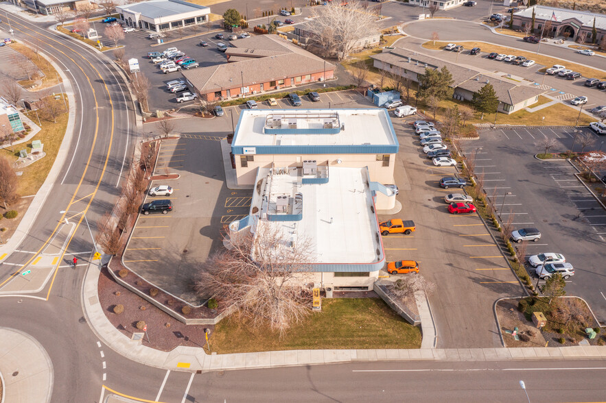 7131 W Grandridge Blvd, Kennewick, WA for sale - Building Photo - Image 2 of 4