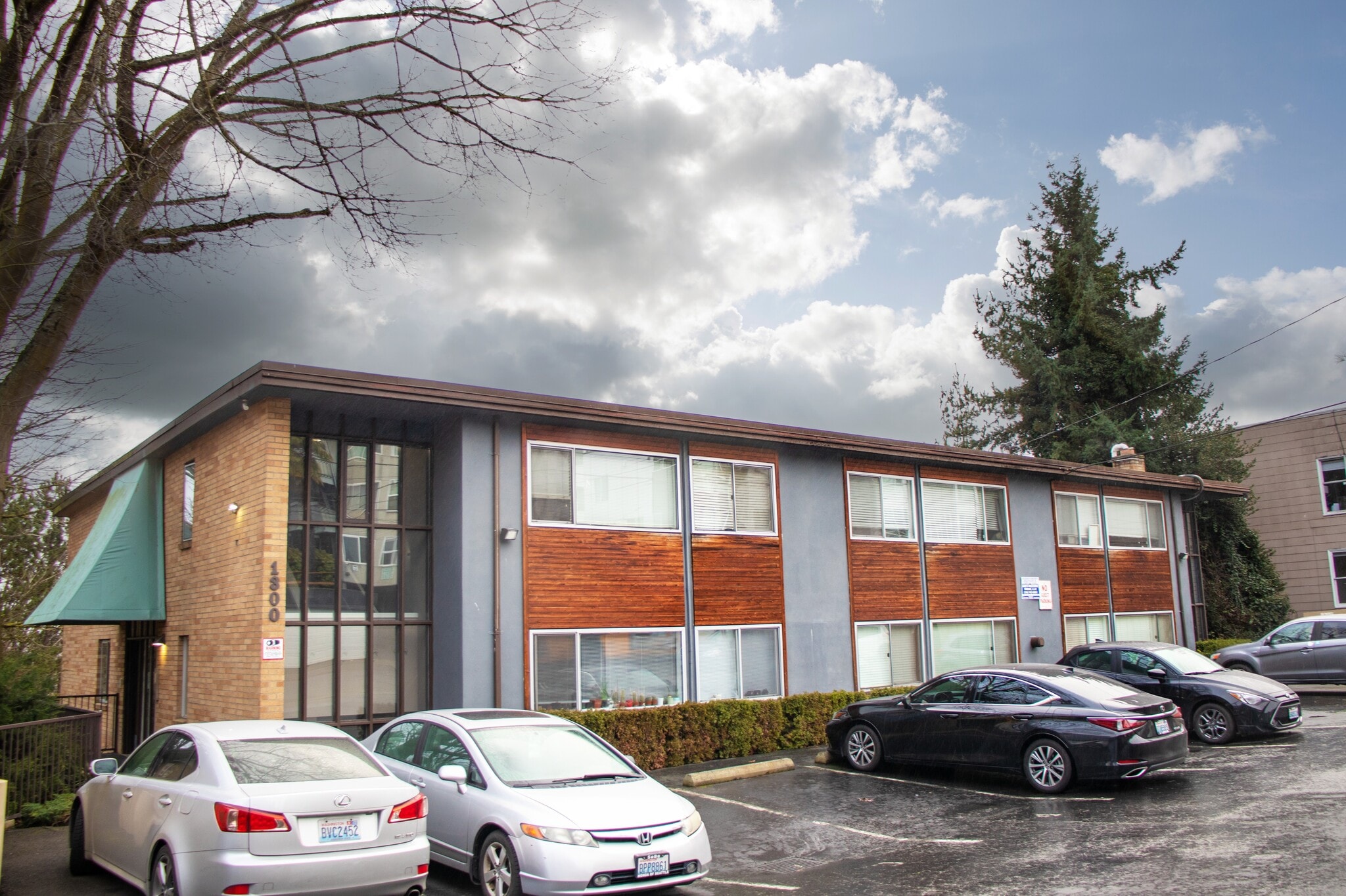 1300 14th Ave S, Seattle, WA for sale Primary Photo- Image 1 of 16