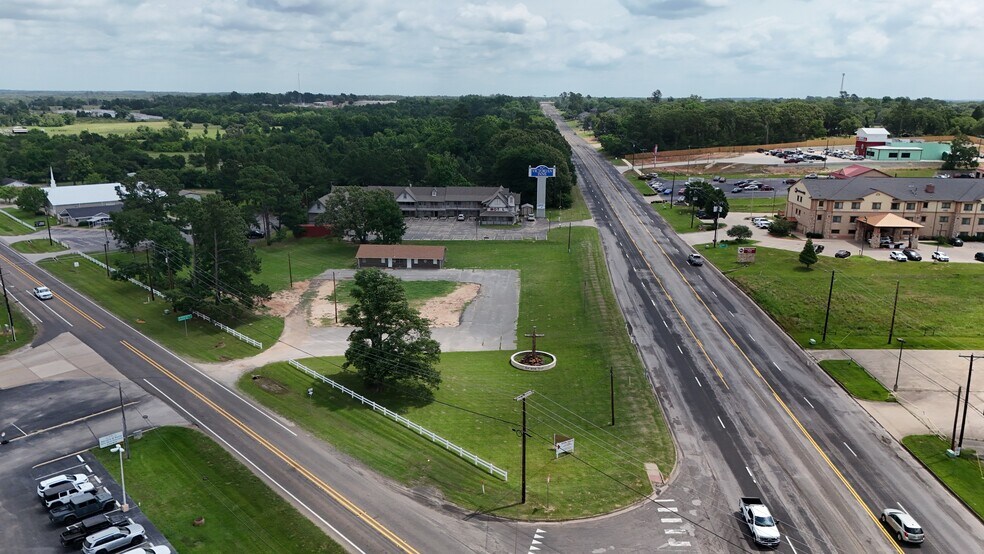 1114 FM 1616, Athens, TX à vendre - Photo du bâtiment - Image 3 de 11