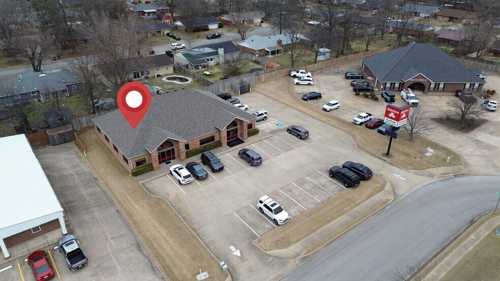 3880 Willowood Ln, Springdale, AR à louer - Photo du bâtiment - Image 3 de 3