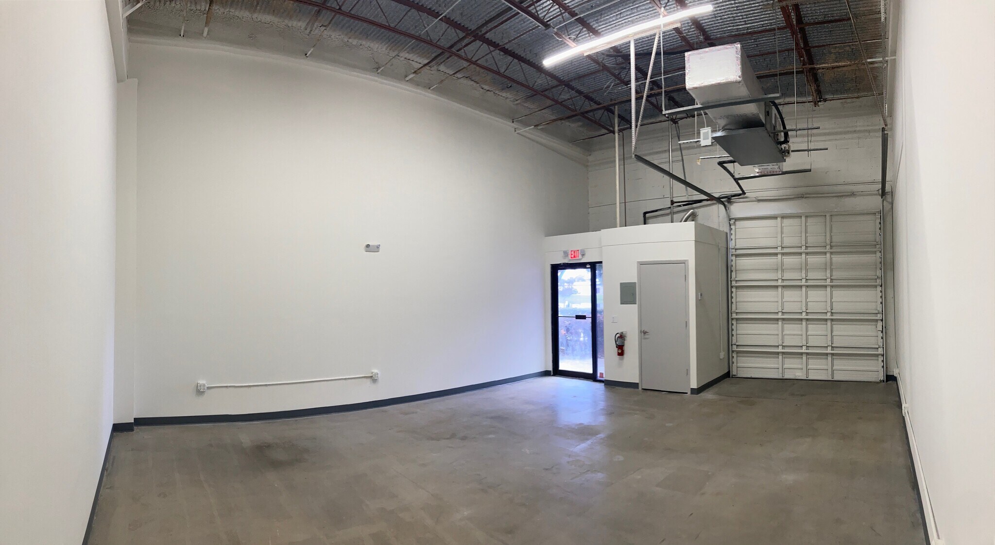 11320 Fortune Cir, Wellington, FL for lease Interior Photo- Image 1 of 3