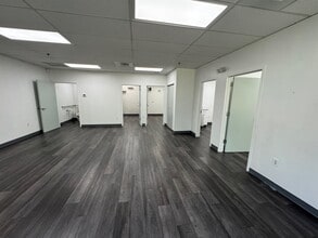 8945-8975 Guilford Rd, Columbia, MD for lease Interior Photo- Image 2 of 2