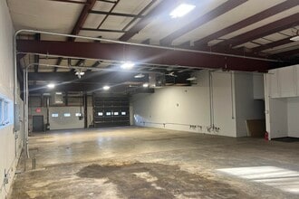 128 Commerce St, Williston, VT for lease Interior Photo- Image 1 of 12