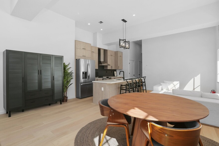 63 Church St, Greenwich, CT for sale - Building Photo - Image 3 of 67