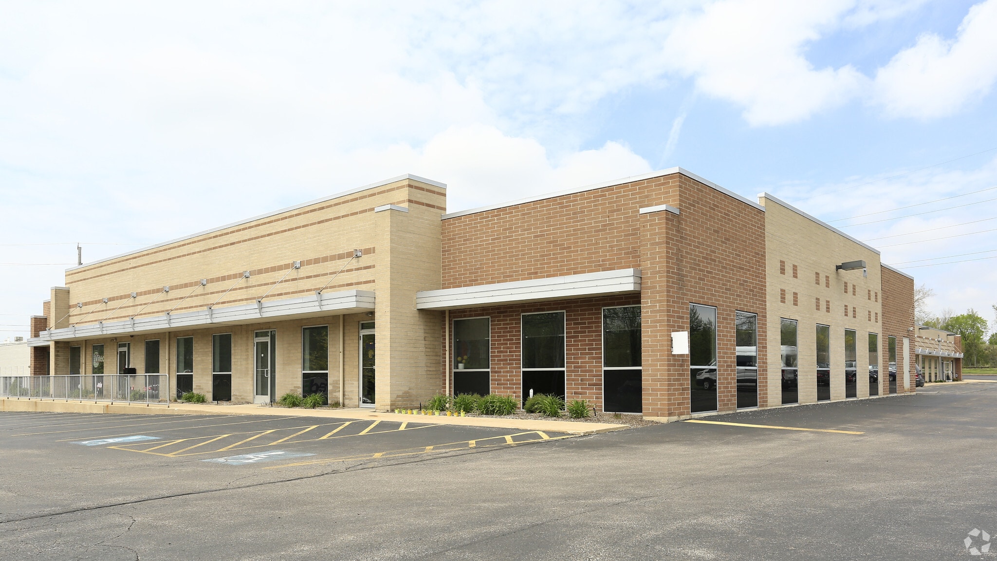26901 Cannon Rd, Bedford Heights, OH for lease Primary Photo- Image 1 of 10