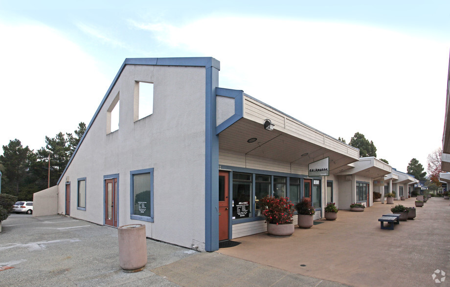 783 Rio Del Mar Blvd, Aptos, CA for lease - Primary Photo - Image 1 of 3