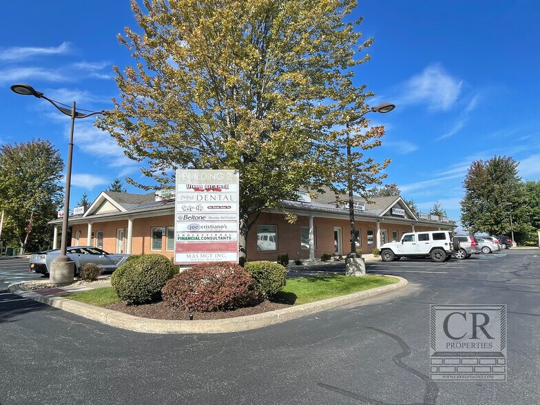 1289 Route 9, Wappingers Falls, NY à vendre - Photo du bâtiment - Image 2 de 6