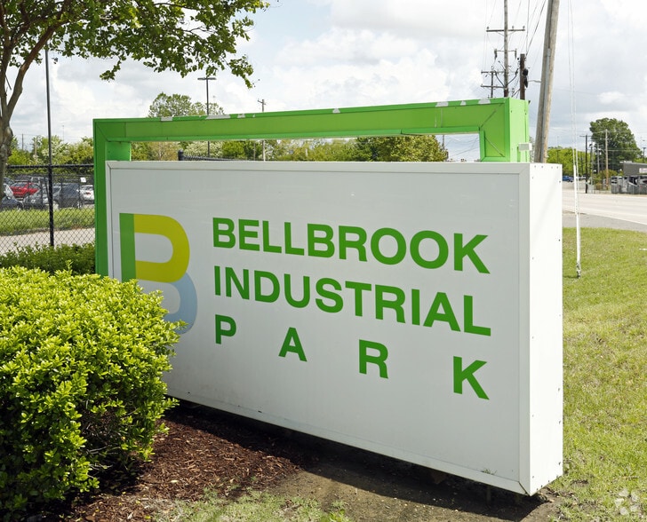 2930-3056 Fleetbrook Dr, Memphis, TN à louer - Photo du bâtiment - Image 3 de 5