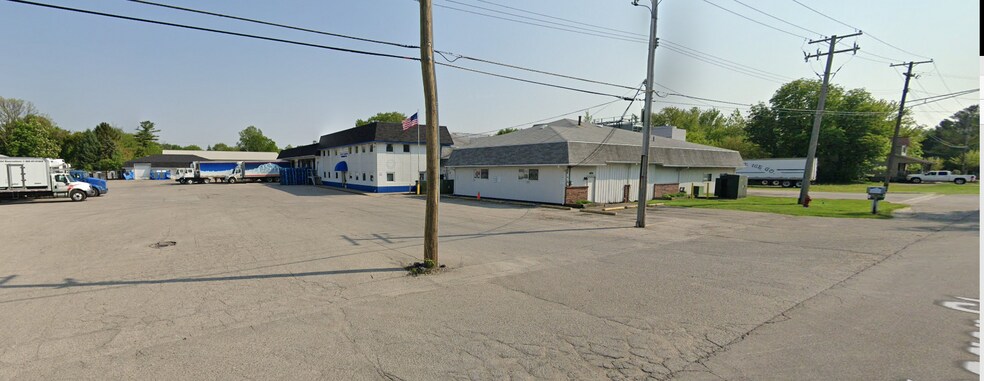 1755 Yeager St, Port Huron, MI à louer - Photo du bâtiment - Image 2 de 2