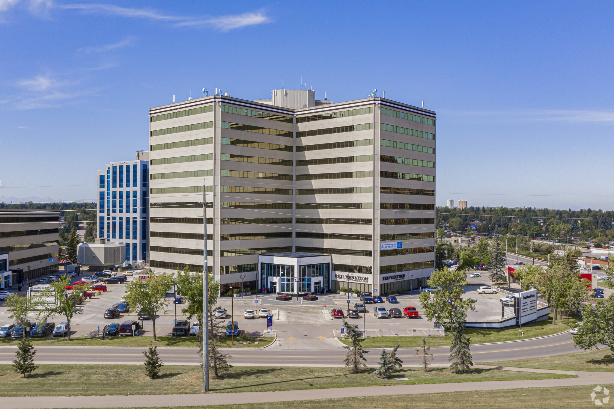 10201 Southport Rd SW, Calgary, AB à louer Photo du bâtiment- Image 1 de 17