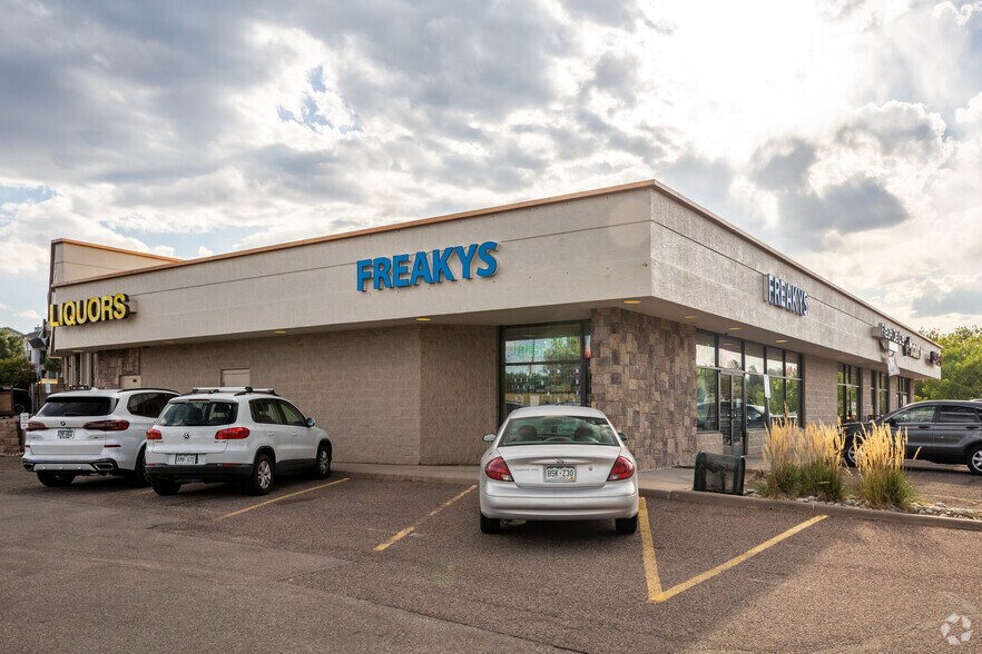 8848 Maximus Dr, Littleton, CO à louer - Photo du bâtiment - Image 2 de 5