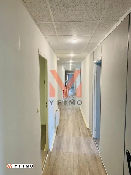 Bureau dans Conflans-Sainte-Honorine à louer - Photo intérieure - Image 3 de 8