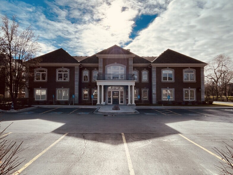 3650 N University Ave, Provo, UT à louer - Photo du bâtiment - Image 2 de 22