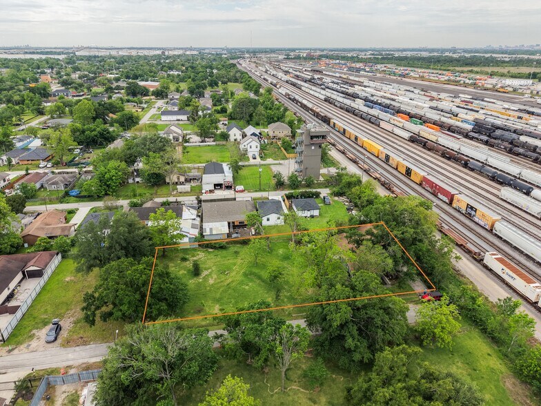 7702 King St, Houston, TX à vendre - Photo du bâtiment - Image 3 de 8