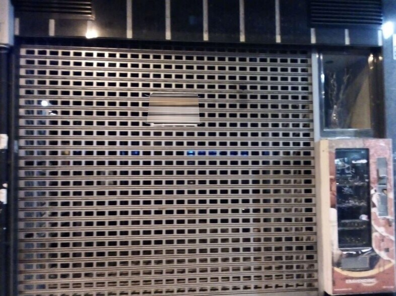 Commerce de détail dans Salamanca à louer - Photo du bâtiment - Image 1 de 11