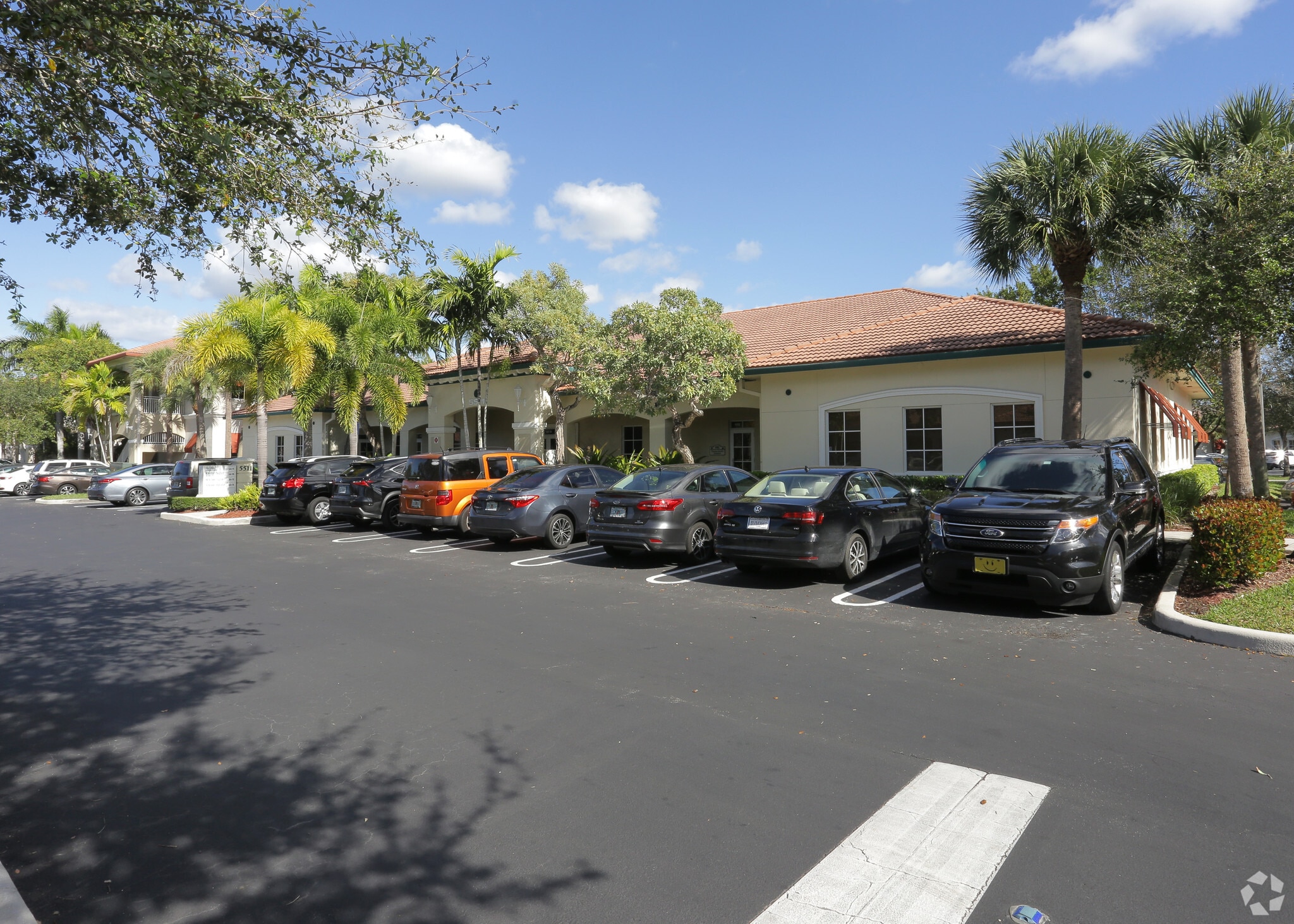 5511 N University Dr, Coral Springs, FL for sale Primary Photo- Image 1 of 6
