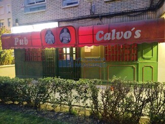 Plus de détails pour Multi-résidentiel à vendre