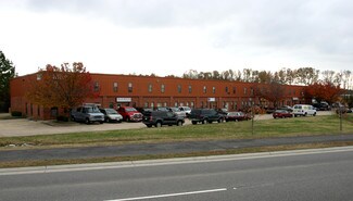 Plus de détails pour 1364 London Bridge Rd, Virginia Beach, VA - Local d'activités à louer