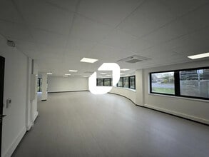 1 Rue Du Parc, Oberhausbergen for sale Interior Photo- Image 1 of 7