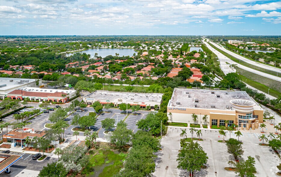 5463 Lyons Rd, Coconut Creek, FL à louer - Photo du bâtiment - Image 2 de 13