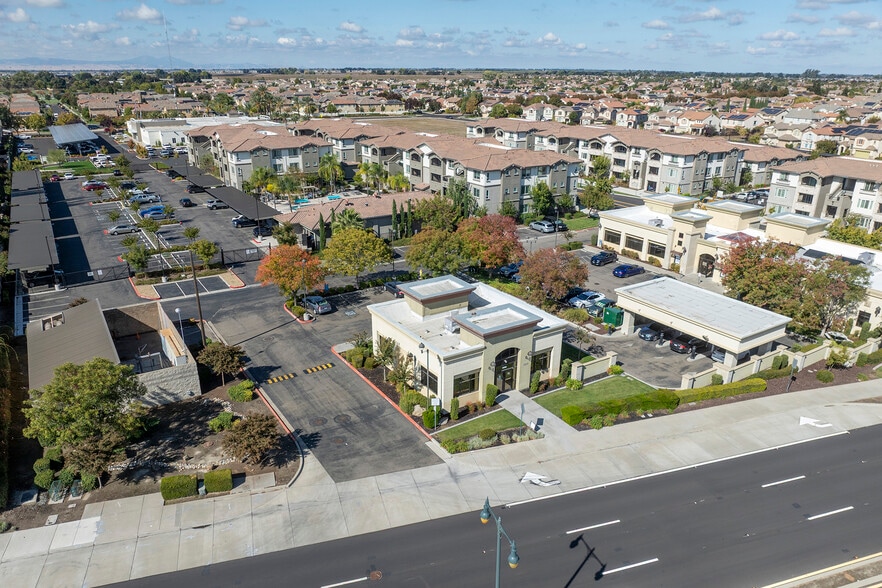 17259 Golden Valley Pky, Lathrop, CA for lease - Building Photo - Image 3 of 17