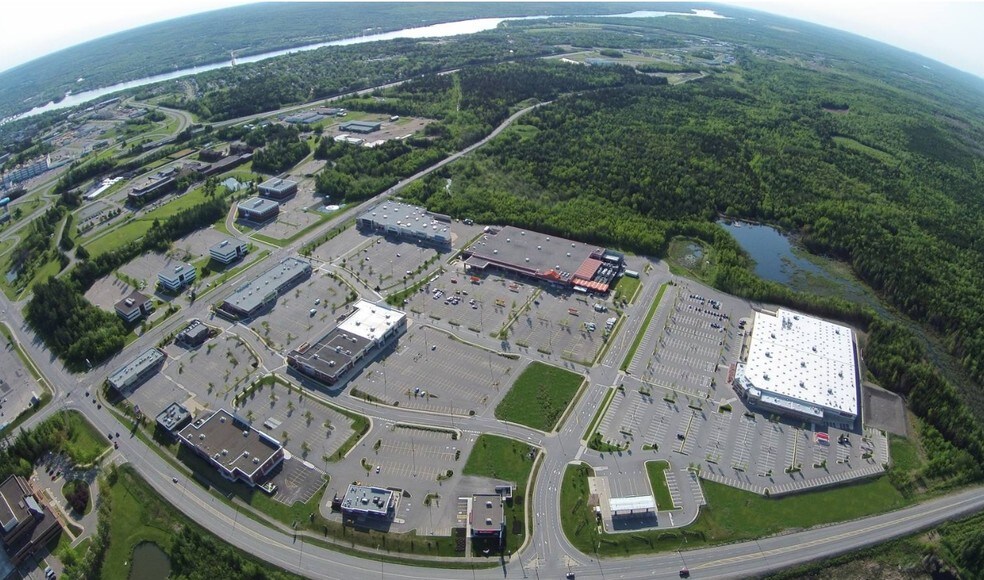 9 Riocan Ave, Fredericton, NB à louer - Photo du bâtiment - Image 1 de 3