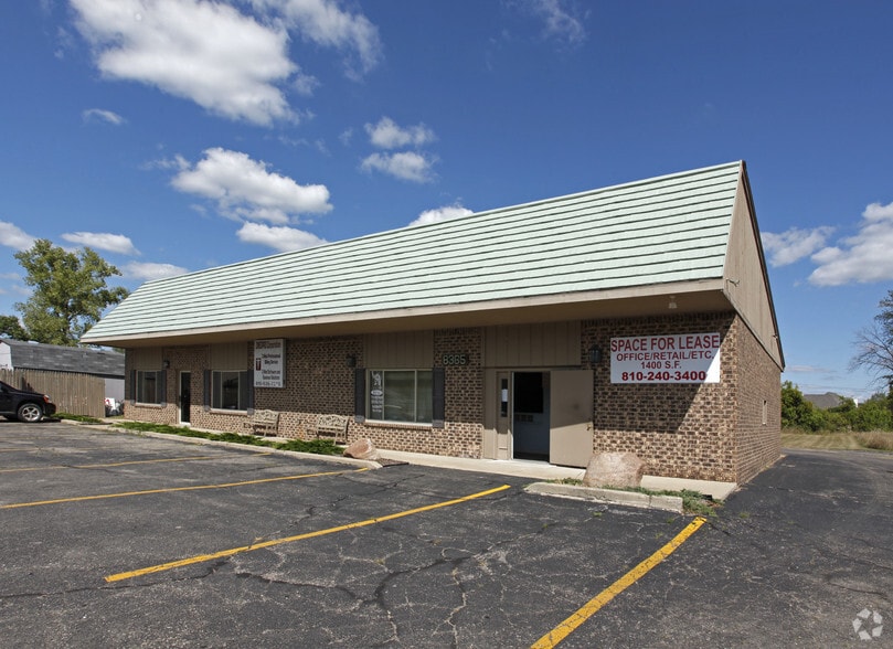 8359-8365 S State Rd, Goodrich, MI for lease - Primary Photo - Image 1 of 2