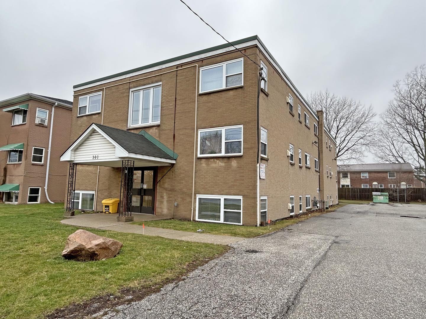 301 Indian Rd S, Sarnia, ON à vendre Photo principale- Image 1 de 1