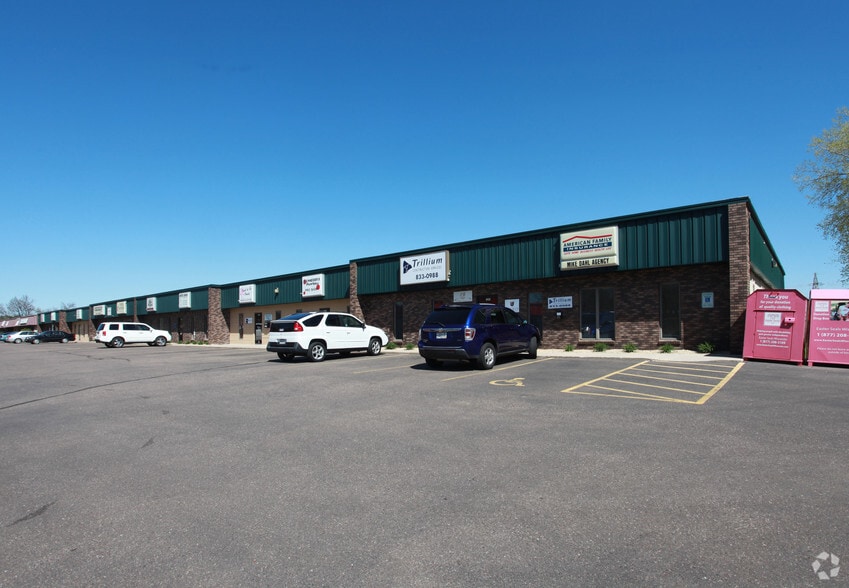 1225-1241 Menomonie St, Eau Claire, WI for sale - Building Photo - Image 2 of 4