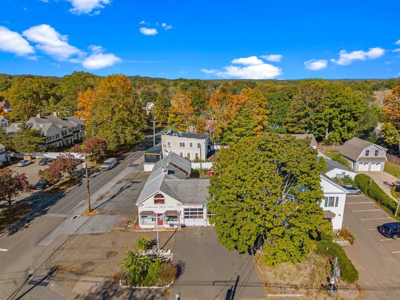 905 Boston Post Rd, Madison, CT for sale - Primary Photo - Image 1 of 16