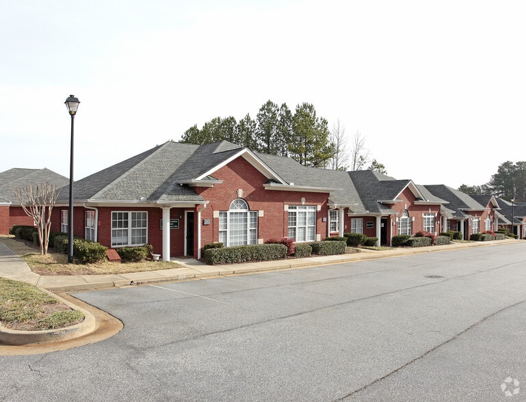 2000 First Dr, Marietta, GA for lease - Primary Photo - Image 1 of 2