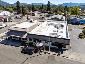 237 SE G St, Grants Pass, OR - Aerial  map view - Image1