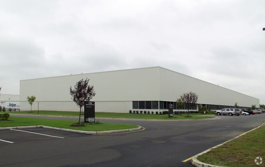 110 Mount Holly Byp, Lumberton, NJ à louer - Photo du bâtiment - Image 3 de 16