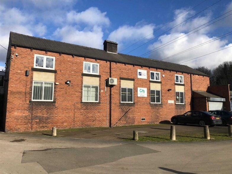 Commercial Rd, Leeds for lease - Primary Photo - Image 1 of 1