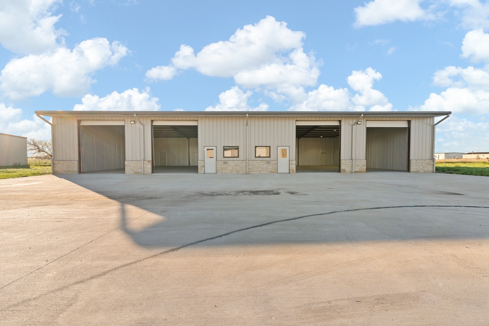 5225 County Road 1205, Cleburne, TX for sale Primary Photo- Image 1 of 23