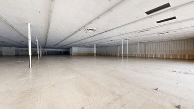 3250-3278 Austin Peay Hwy, Memphis, TN for lease Matterport 3D Scan- Image 1 of 3