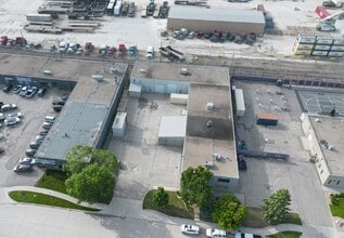 55 Trottier Bay, Winnipeg, MB for lease Building Photo- Image 1 of 2