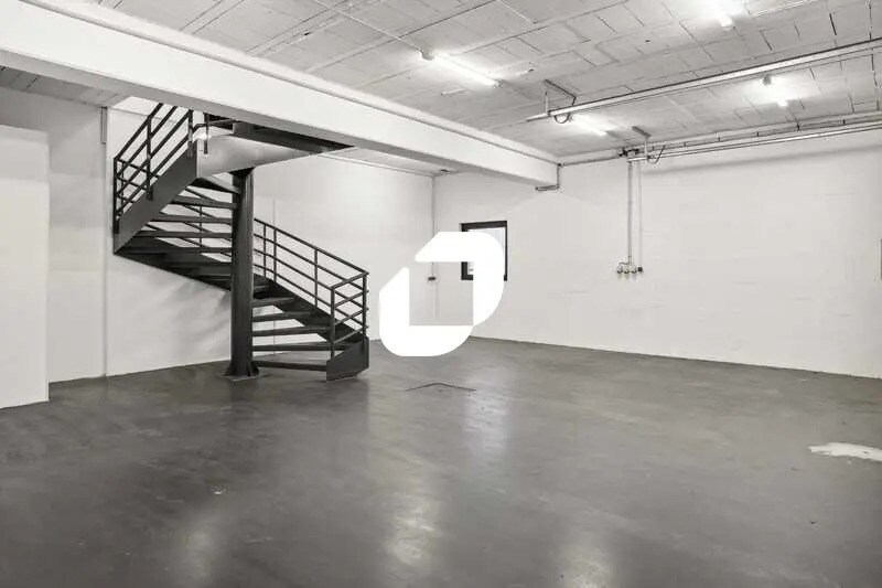 11 Rue Gustave Madiot, Bondoufle for lease - Building Photo - Image 3 of 14